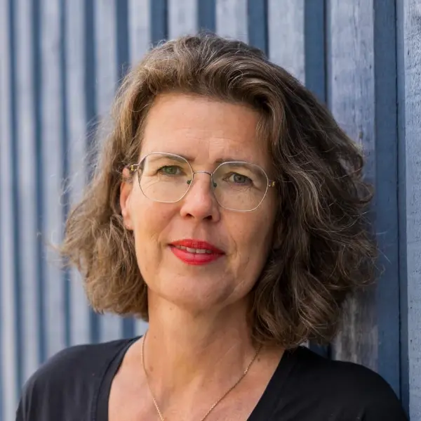 Dr. Tiny Jäntsch, Profilbild